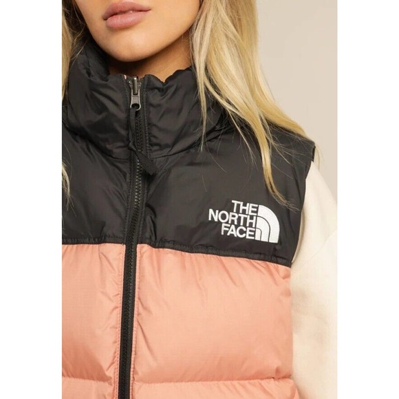 The North Face Women's Nuptse Pink & Black 700 Fill Puffer Vest Size Medium - Picture 5 of 12